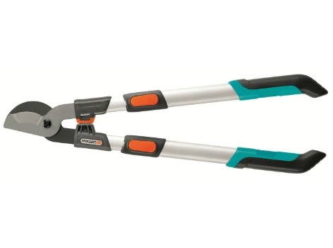 Comment choisir ses outils à main de taille et d'élagage ?